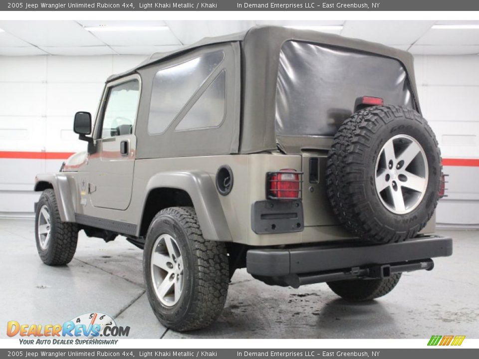2005 Jeep Wrangler Unlimited Rubicon 4x4 Light Khaki Metallic / Khaki Photo #21