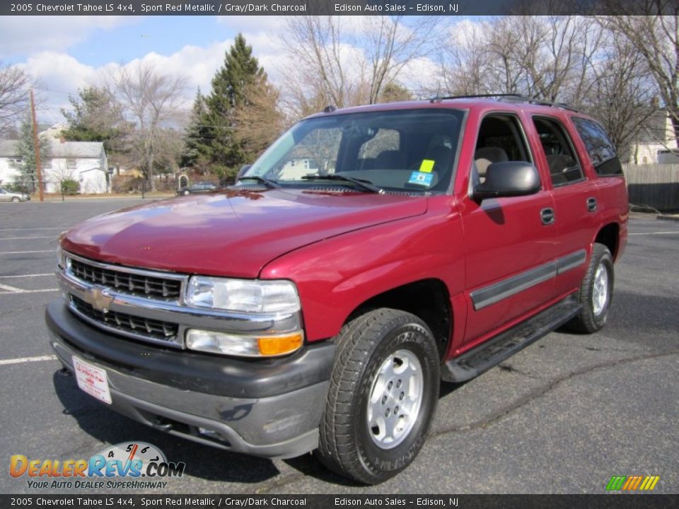 2005 Chevrolet Tahoe LS 4x4 Sport Red Metallic / Gray/Dark Charcoal Photo #2