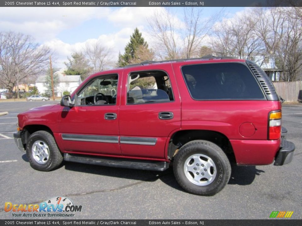 2005 Chevrolet Tahoe LS 4x4 Sport Red Metallic / Gray/Dark Charcoal Photo #4