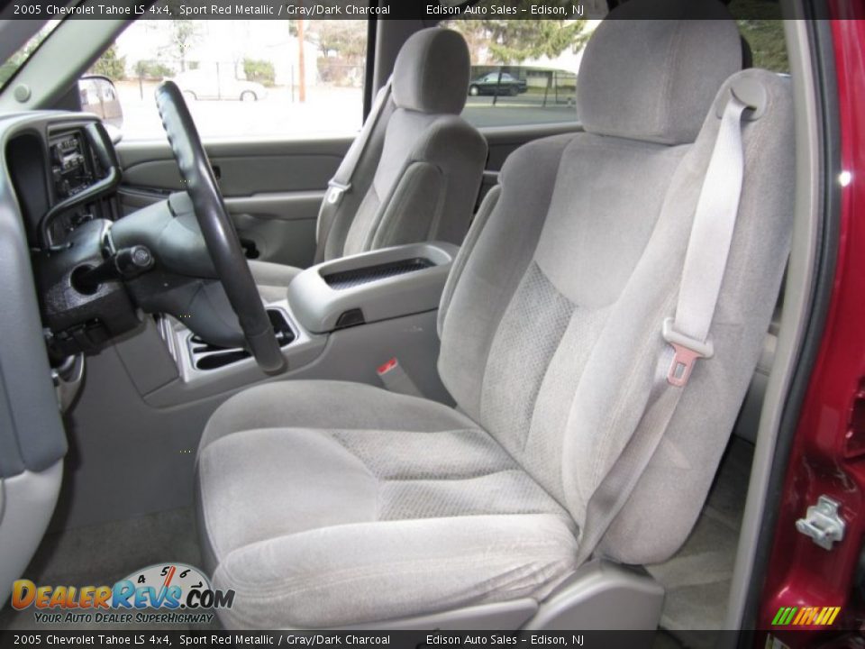 2005 Chevrolet Tahoe LS 4x4 Sport Red Metallic / Gray/Dark Charcoal Photo #13