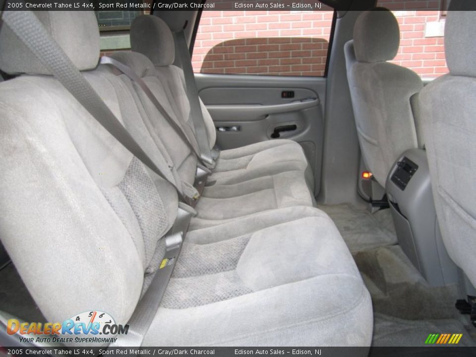 2005 Chevrolet Tahoe LS 4x4 Sport Red Metallic / Gray/Dark Charcoal Photo #18