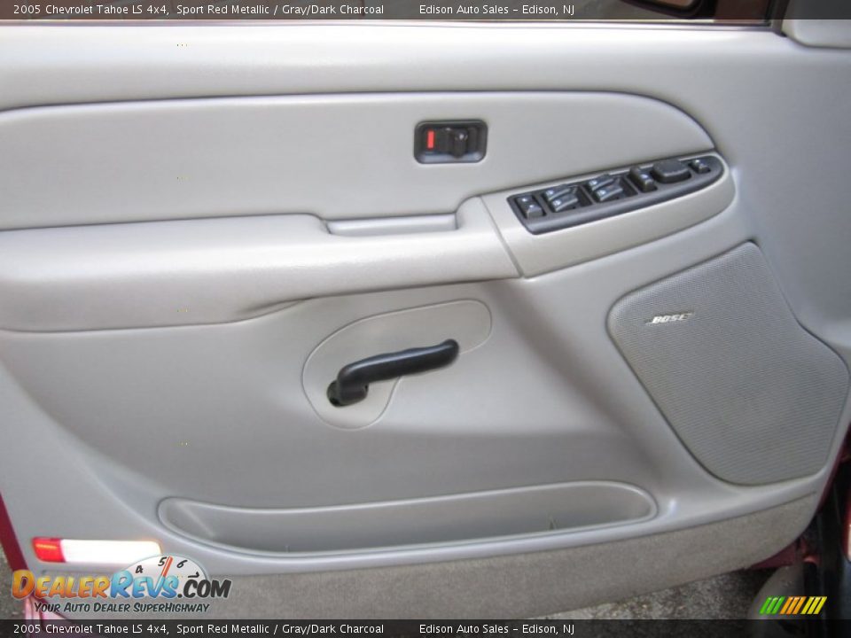 2005 Chevrolet Tahoe LS 4x4 Sport Red Metallic / Gray/Dark Charcoal Photo #25