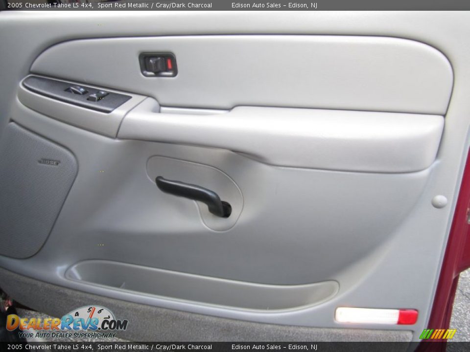2005 Chevrolet Tahoe LS 4x4 Sport Red Metallic / Gray/Dark Charcoal Photo #26