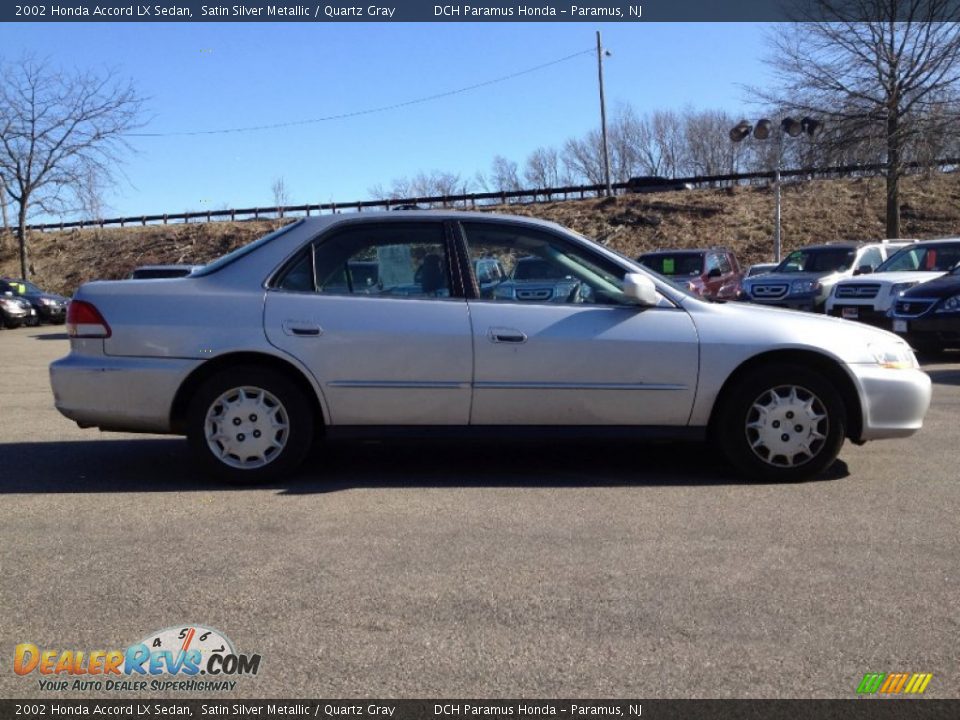 2002 Honda Accord LX Sedan Satin Silver Metallic / Quartz Gray Photo #9