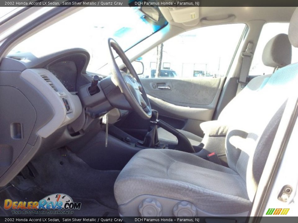 2002 Honda Accord LX Sedan Satin Silver Metallic / Quartz Gray Photo #18
