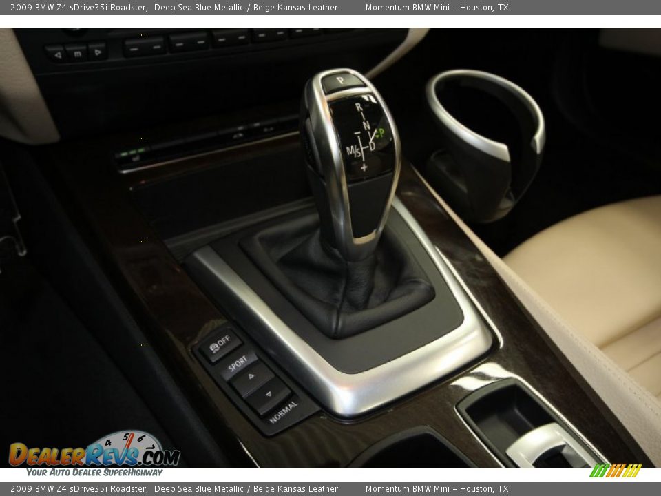 2009 BMW Z4 sDrive35i Roadster Shifter Photo #25