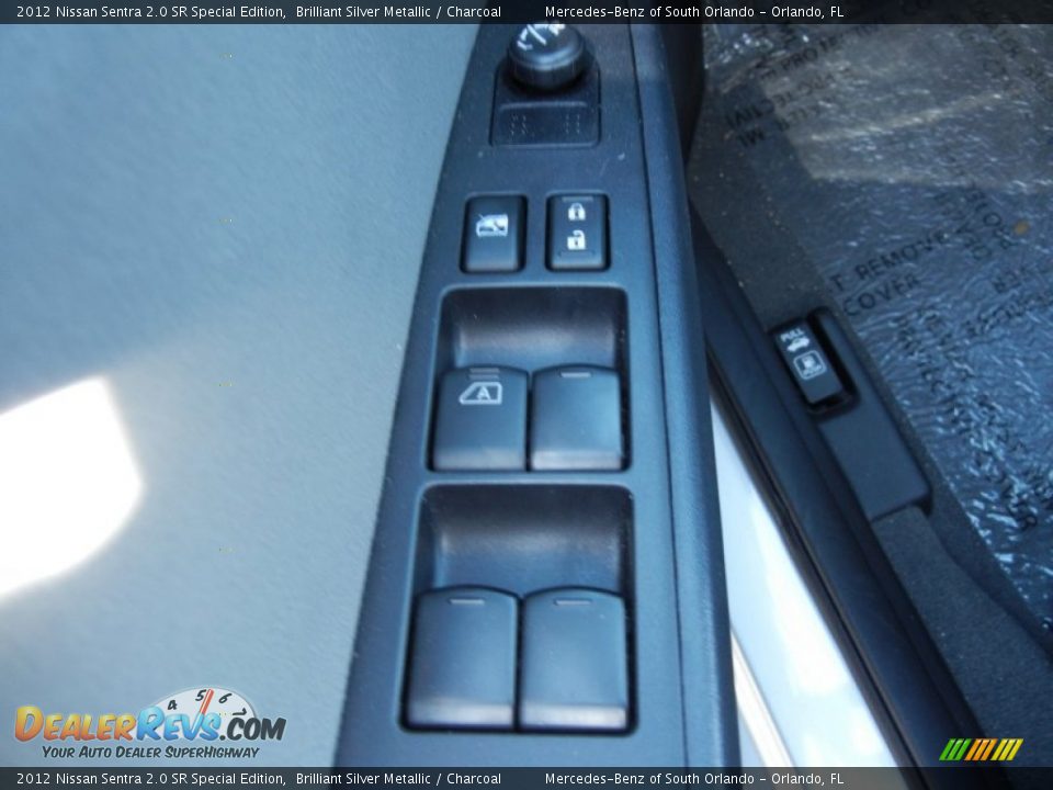 2012 Nissan Sentra 2.0 SR Special Edition Brilliant Silver Metallic / Charcoal Photo #14