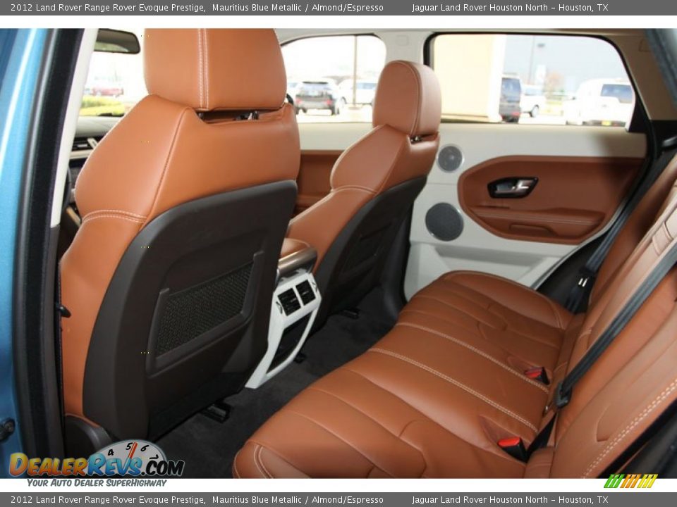 Almond/Espresso Interior - 2012 Land Rover Range Rover Evoque Prestige Photo #14