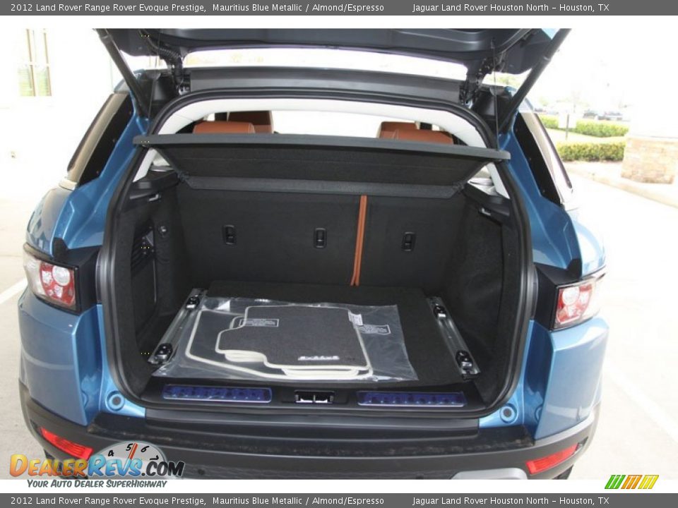2012 Land Rover Range Rover Evoque Prestige Trunk Photo #17