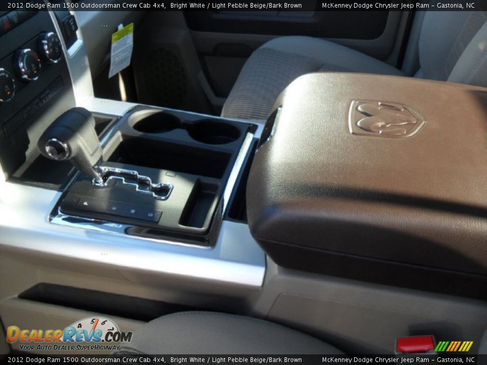 2012 Dodge Ram 1500 Outdoorsman Crew Cab 4x4 Bright White / Light Pebble Beige/Bark Brown Photo #8