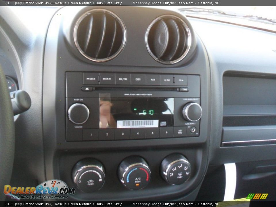 Controls of 2012 Jeep Patriot Sport 4x4 Photo #12