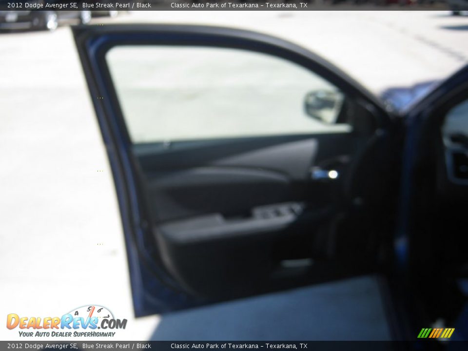 2012 Dodge Avenger SE Blue Streak Pearl / Black Photo #14
