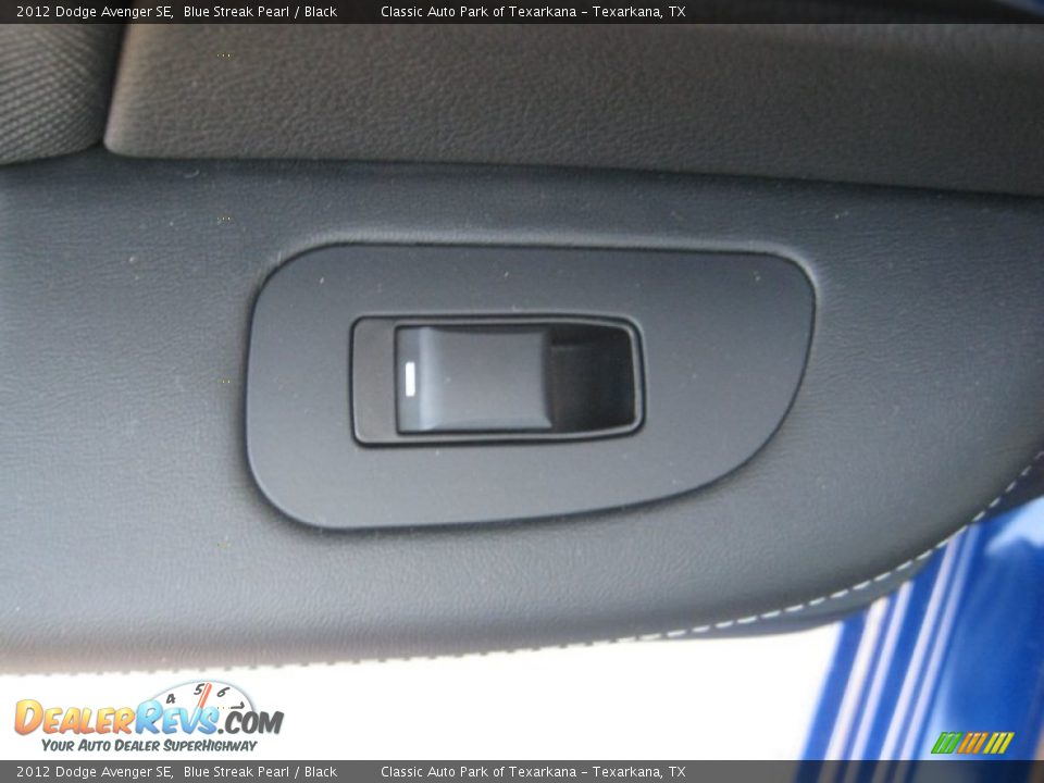 2012 Dodge Avenger SE Blue Streak Pearl / Black Photo #17