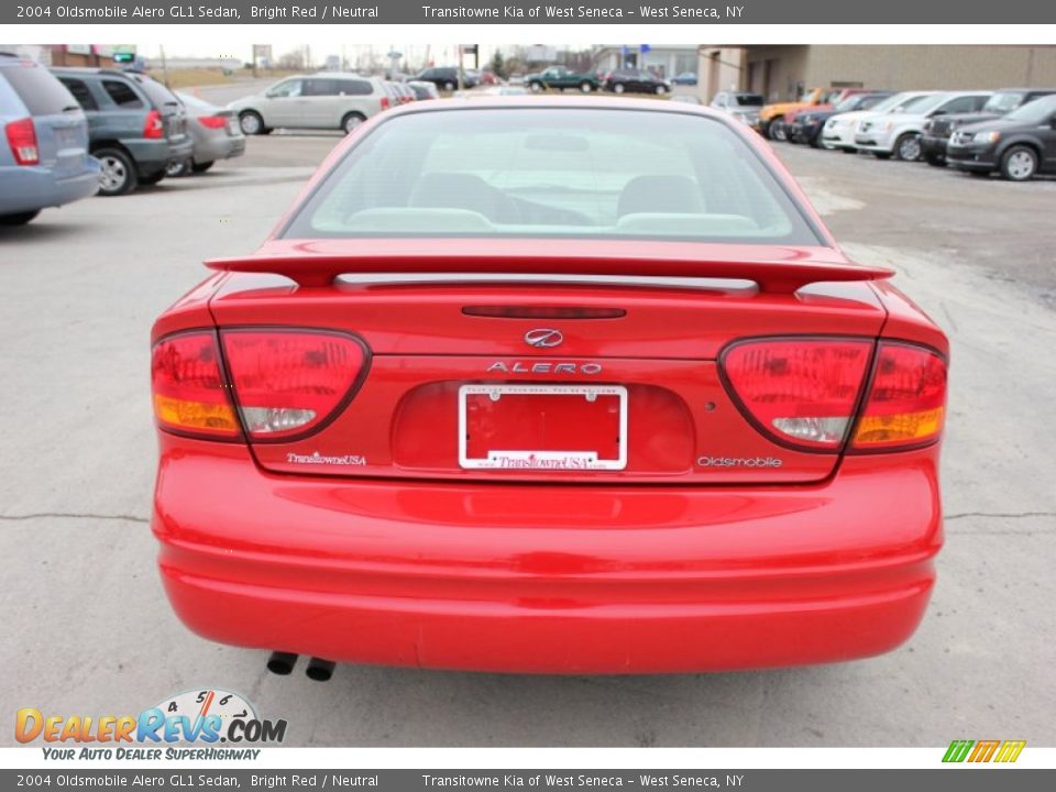 2004 Oldsmobile Alero GL1 Sedan Bright Red / Neutral Photo #13