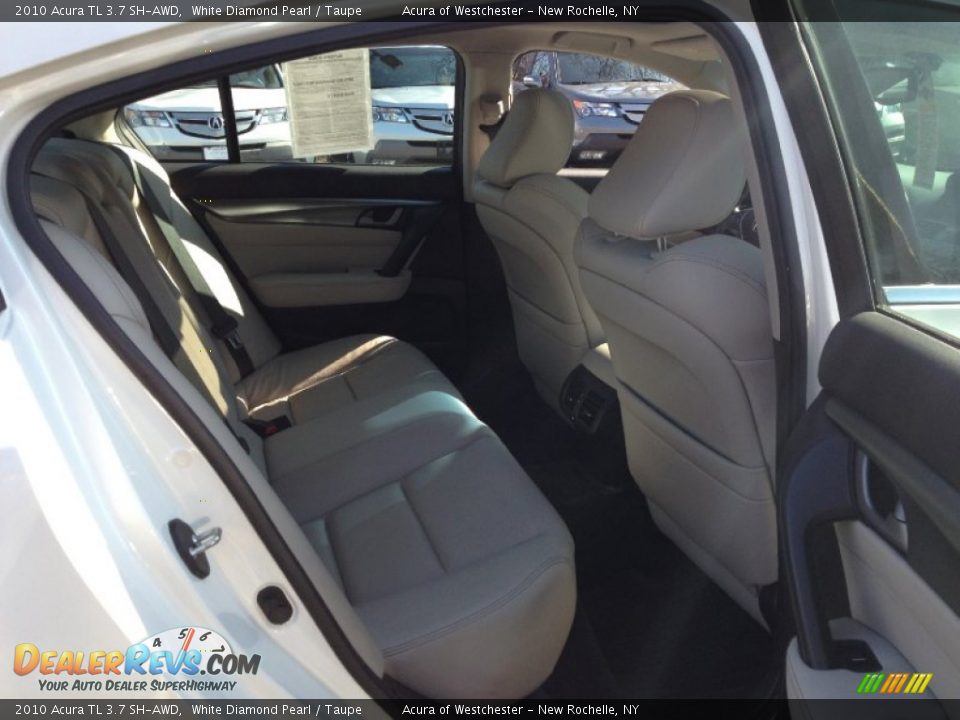 2010 Acura TL 3.7 SH-AWD White Diamond Pearl / Taupe Photo #10
