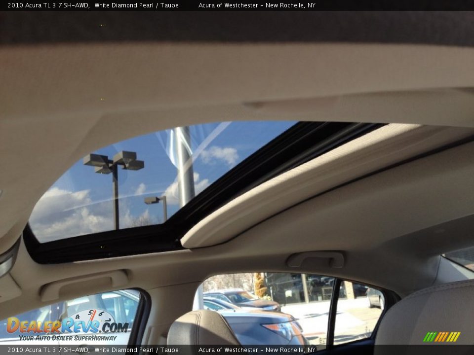 2010 Acura TL 3.7 SH-AWD White Diamond Pearl / Taupe Photo #16