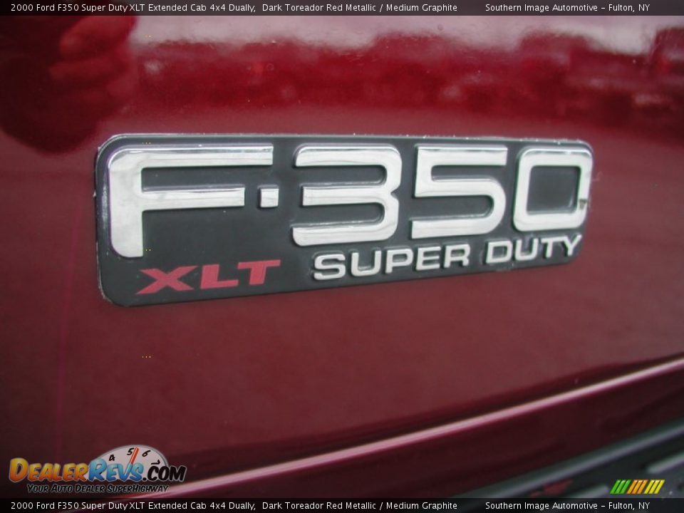 2000 Ford F350 Super Duty XLT Extended Cab 4x4 Dually Logo Photo #23