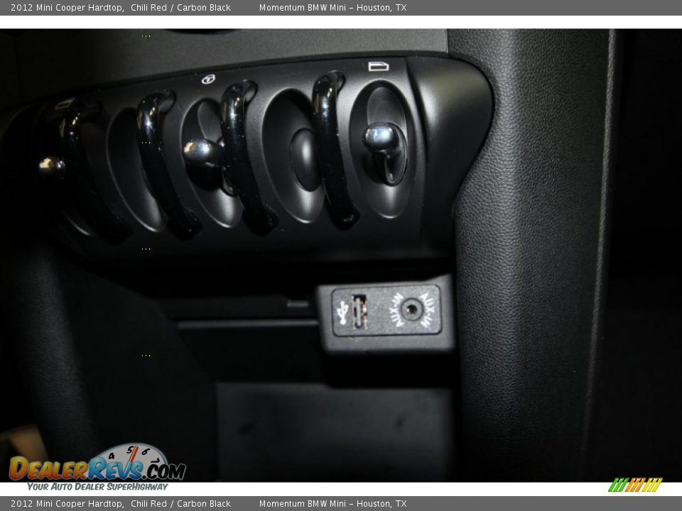 2012 Mini Cooper Hardtop Chili Red / Carbon Black Photo #19