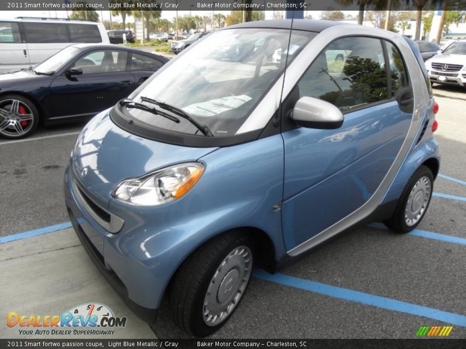 2011 Smart fortwo passion coupe Light Blue Metallic / Gray Photo #2