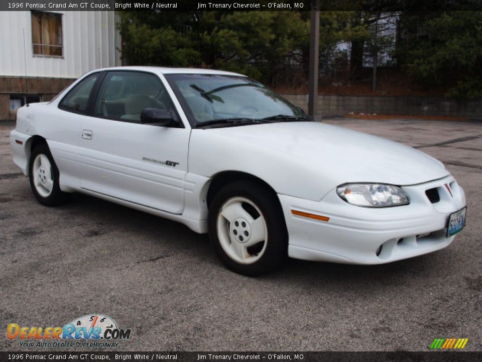 1996 Pontiac Grand Am GT Coupe Bright White / Neutral Photo #2