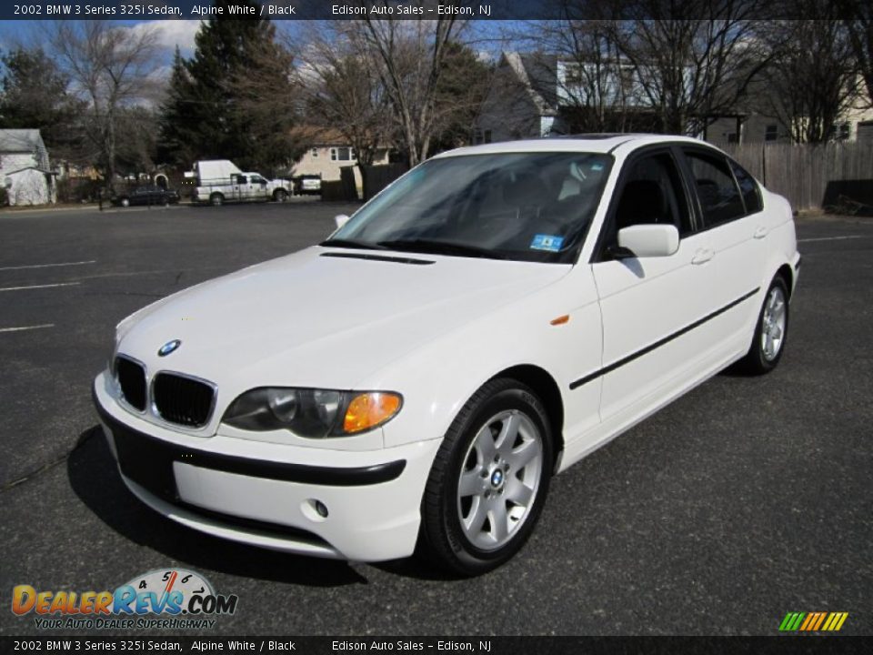 2002 BMW 3 Series 325i Sedan Alpine White / Black Photo #2