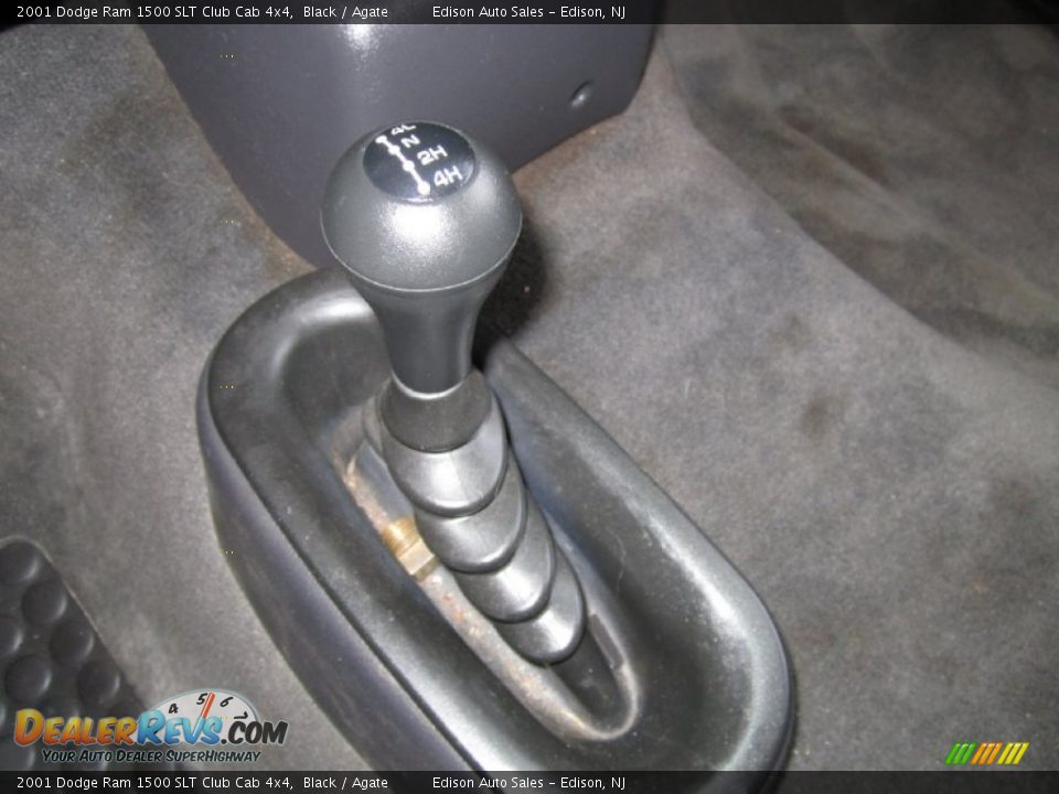 2001 Dodge Ram 1500 SLT Club Cab 4x4 Black / Agate Photo #23