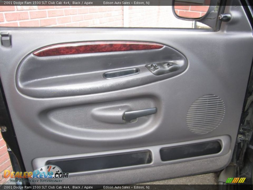 2001 Dodge Ram 1500 SLT Club Cab 4x4 Black / Agate Photo #28