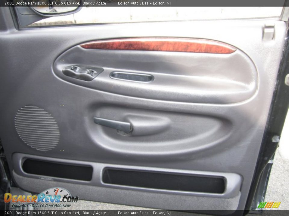 2001 Dodge Ram 1500 SLT Club Cab 4x4 Black / Agate Photo #29