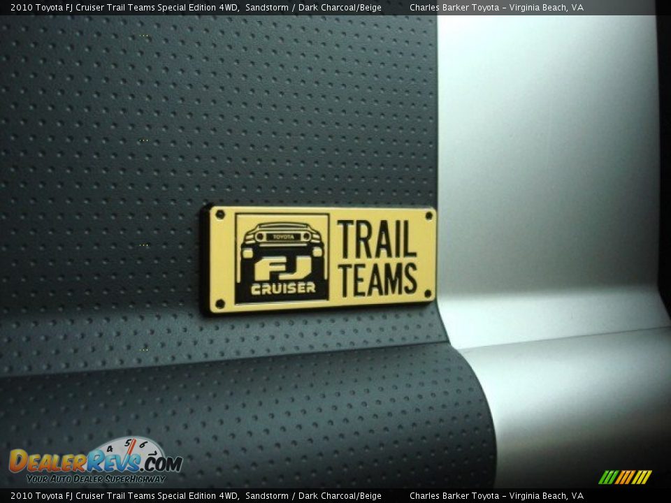 2010 Toyota FJ Cruiser Trail Teams Special Edition 4WD Logo Photo #19