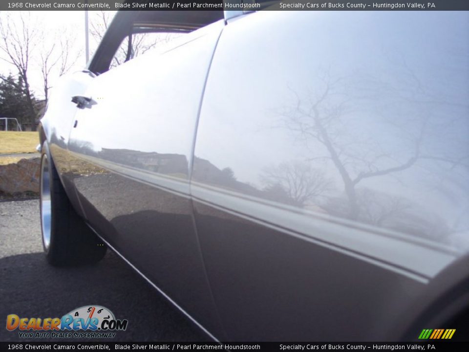 1968 Chevrolet Camaro Convertible Blade Silver Metallic / Pearl Parchment Houndstooth Photo #32