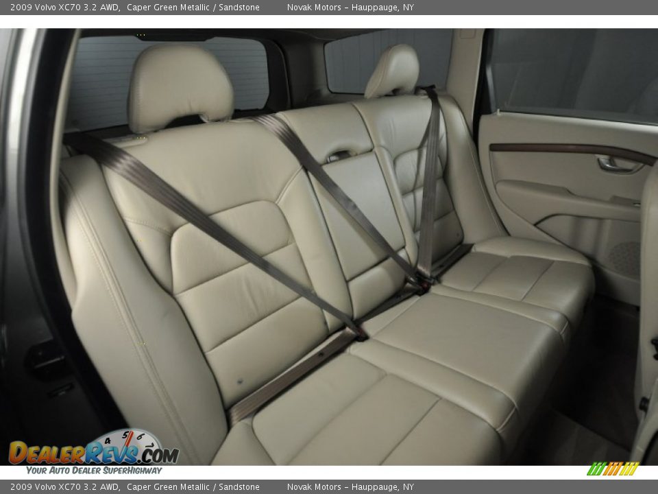 2009 Volvo XC70 3.2 AWD Caper Green Metallic / Sandstone Photo #24