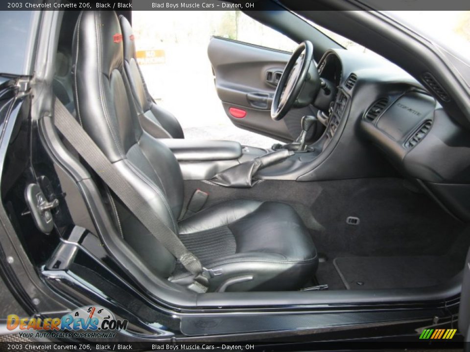 Black Interior - 2003 Chevrolet Corvette Z06 Photo #24