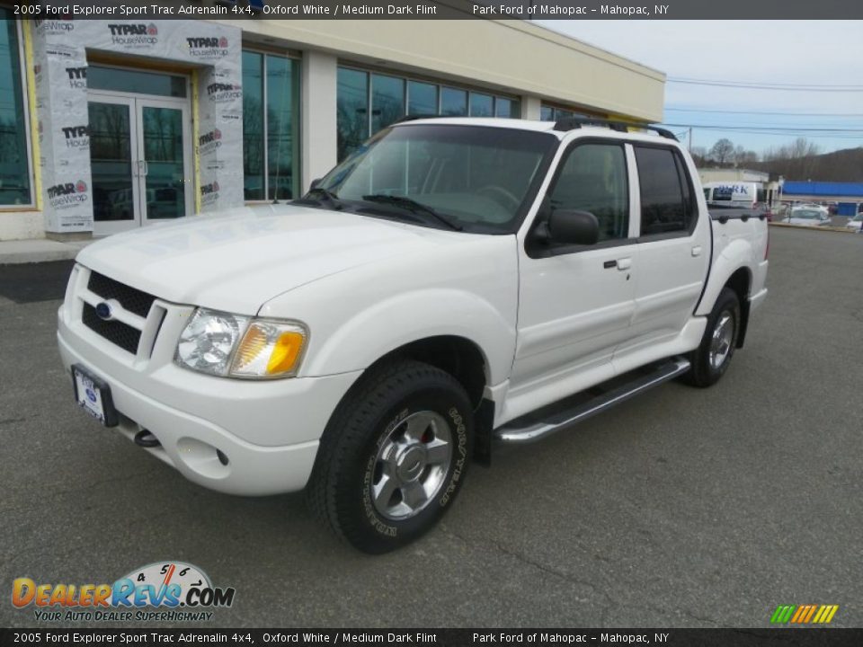 2005 Ford Explorer Sport Trac Adrenalin 4x4 Oxford White / Medium Dark Flint Photo #2