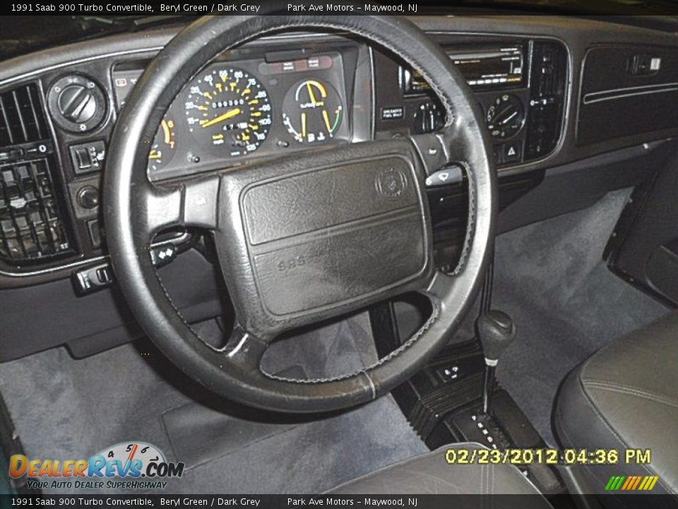 1991 Saab 900 Turbo Convertible Beryl Green / Dark Grey Photo #16