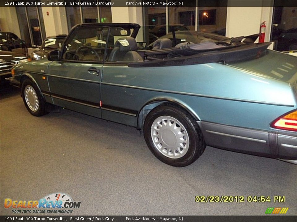 1991 Saab 900 Turbo Convertible Beryl Green / Dark Grey Photo #24