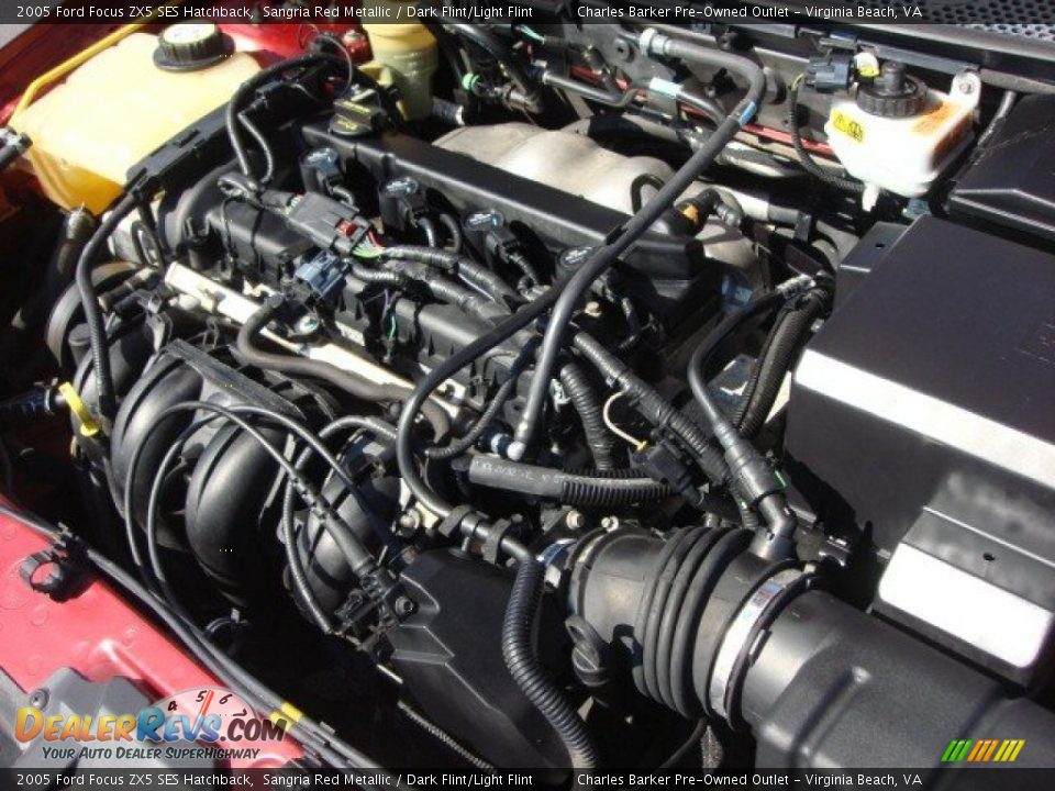 2005 Ford Focus ZX5 SES Hatchback 2.0 Liter DOHC 16-Valve Duratec 4 Cylinder Engine Photo #24