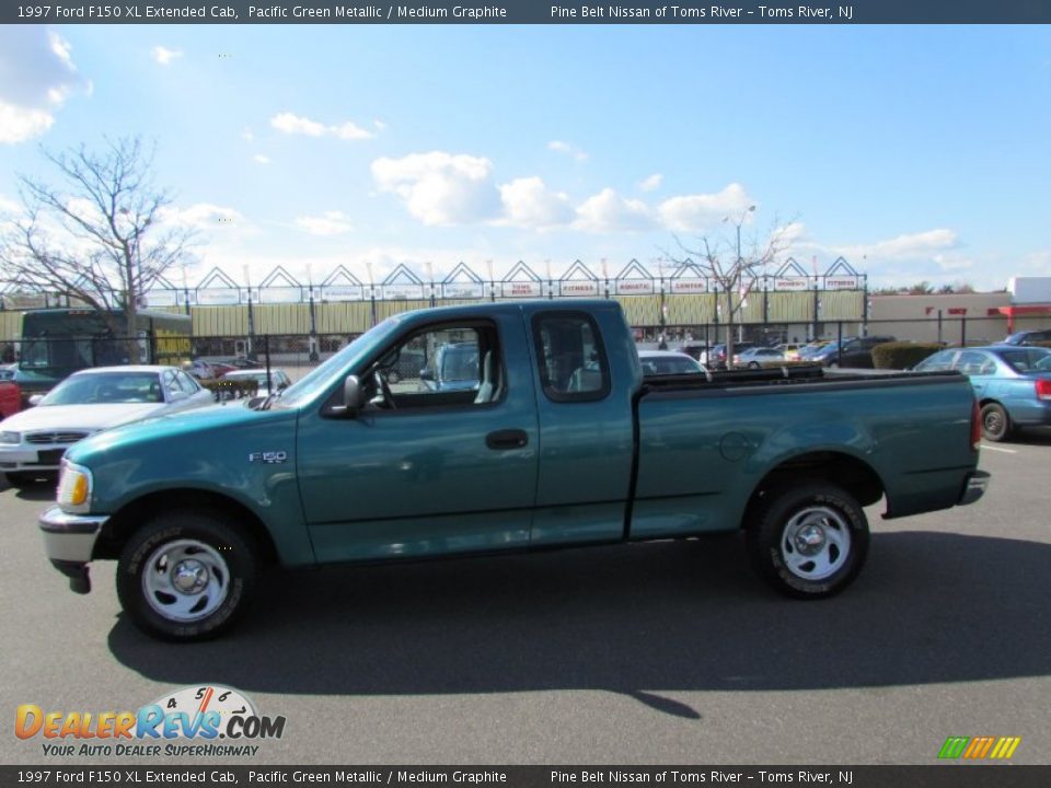 1997 Ford F150 XL Extended Cab Pacific Green Metallic / Medium Graphite Photo #4