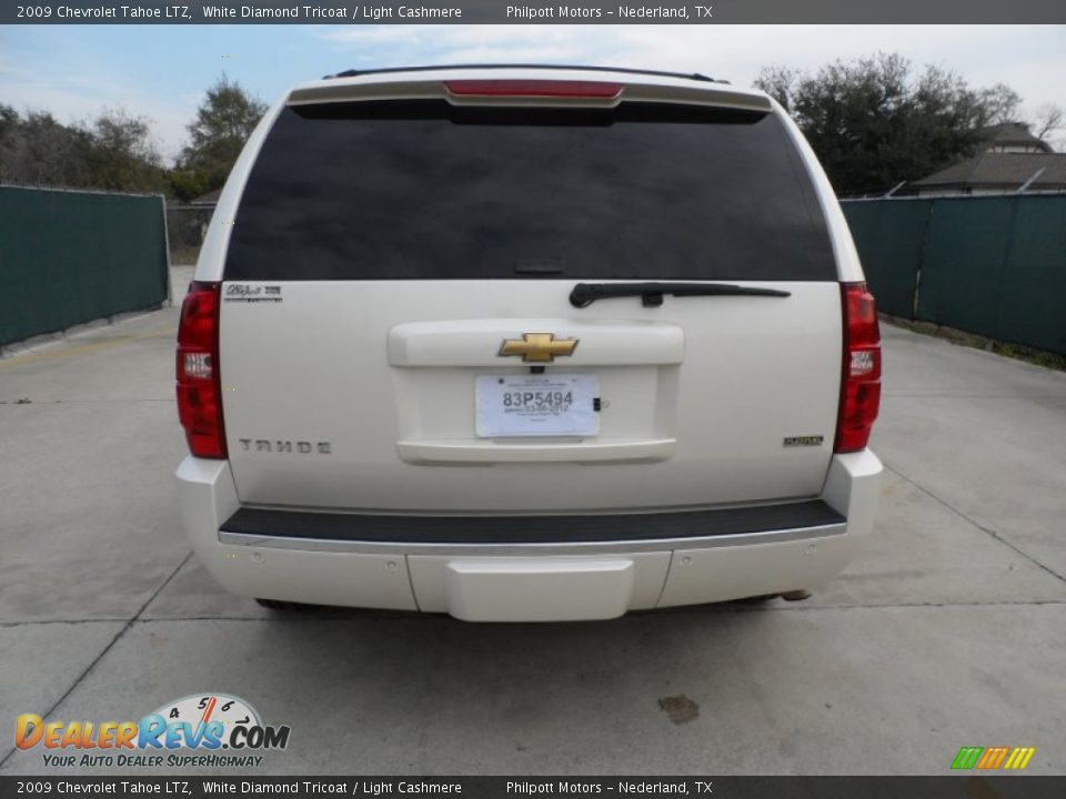 2009 Chevrolet Tahoe LTZ White Diamond Tricoat / Light Cashmere Photo #4