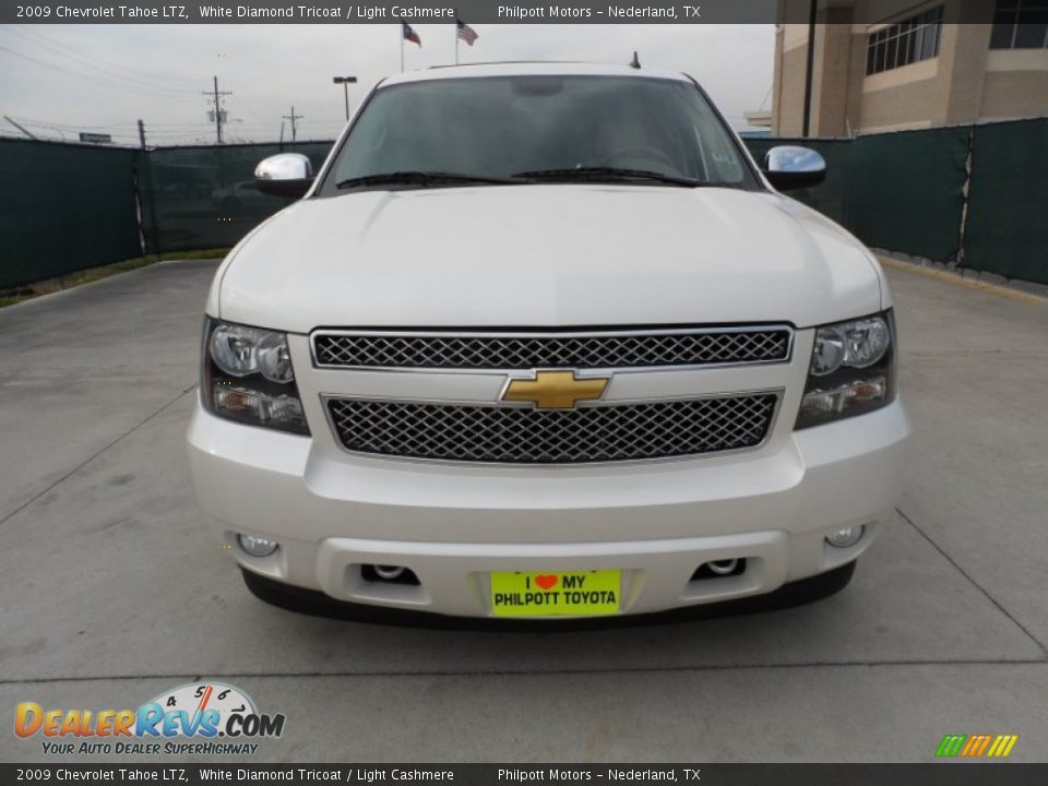 2009 Chevrolet Tahoe LTZ White Diamond Tricoat / Light Cashmere Photo #8