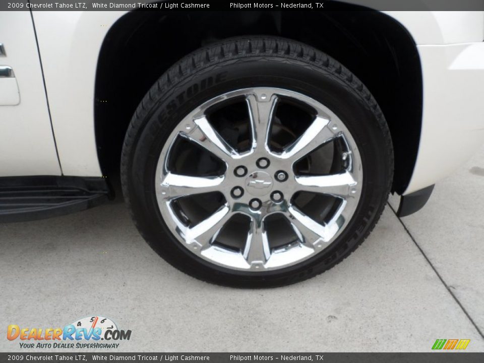 2009 Chevrolet Tahoe LTZ White Diamond Tricoat / Light Cashmere Photo #13