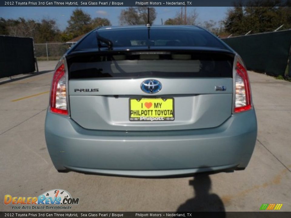 2012 Toyota Prius 3rd Gen Three Hybrid Sea Glass Pearl / Bisque Photo #4