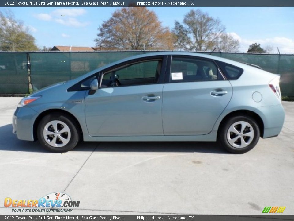 2012 Toyota Prius 3rd Gen Three Hybrid Sea Glass Pearl / Bisque Photo #6