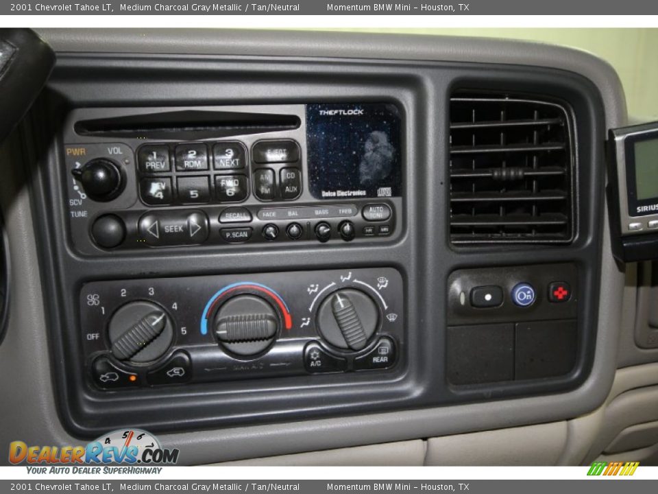 2001 Chevrolet Tahoe LT Medium Charcoal Gray Metallic / Tan/Neutral Photo #25