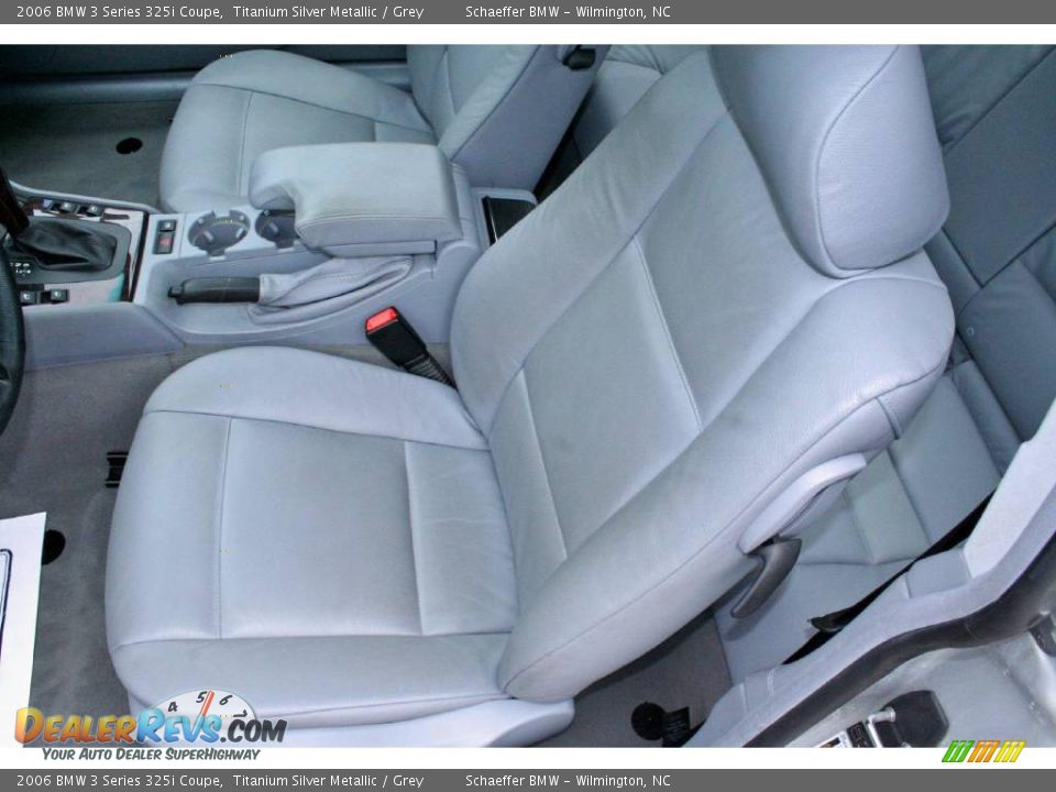 2006 BMW 3 Series 325i Coupe Titanium Silver Metallic / Grey Photo #9