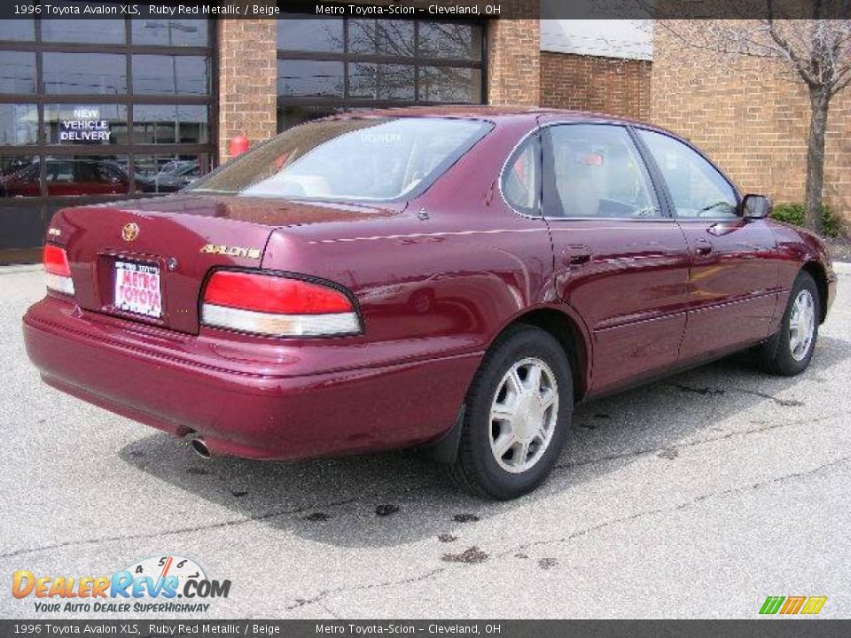 1996 Toyota Avalon XLS Ruby Red Metallic / Beige Photo #3