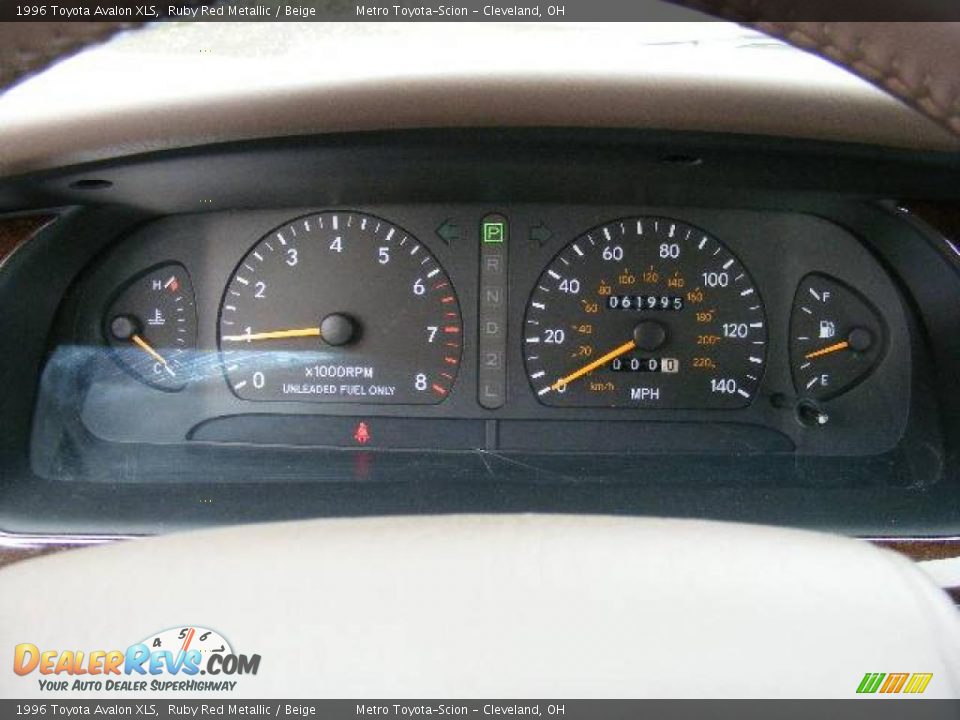 1996 Toyota Avalon XLS Ruby Red Metallic / Beige Photo #16