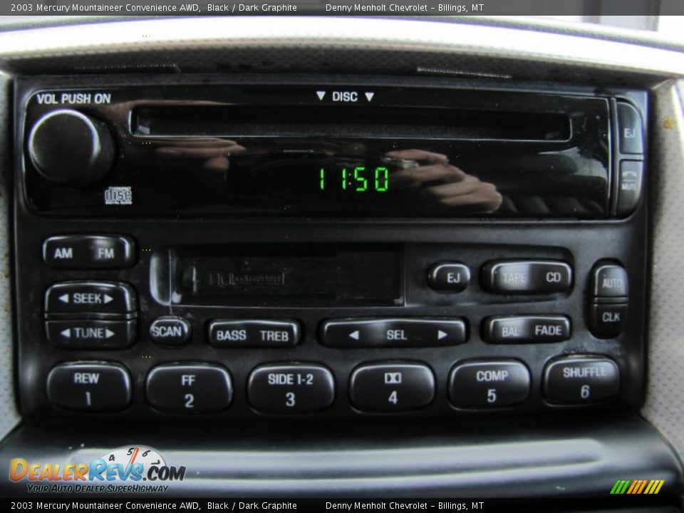 2003 Mercury Mountaineer Convenience AWD Black / Dark Graphite Photo #18