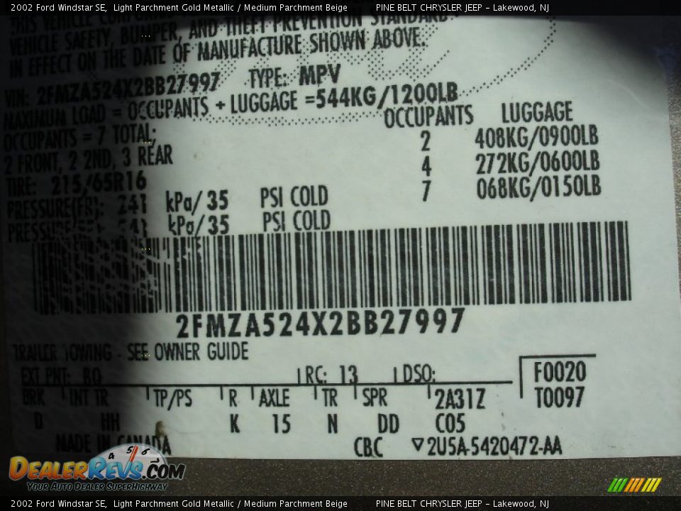 2002 Ford Windstar SE Light Parchment Gold Metallic / Medium Parchment Beige Photo #15