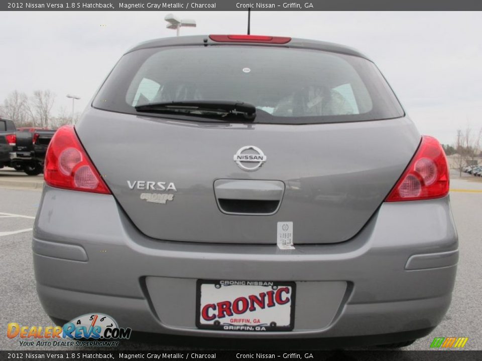 2012 Nissan Versa 1.8 S Hatchback Magnetic Gray Metallic / Charcoal Photo #4