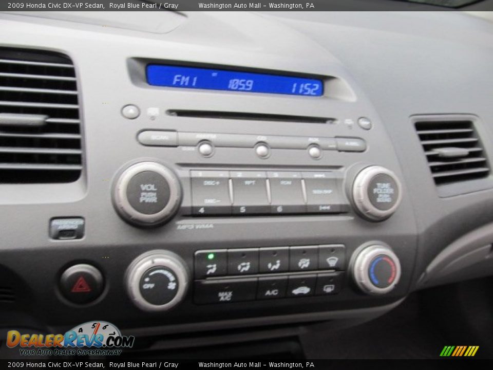 2009 Honda Civic DX-VP Sedan Royal Blue Pearl / Gray Photo #16